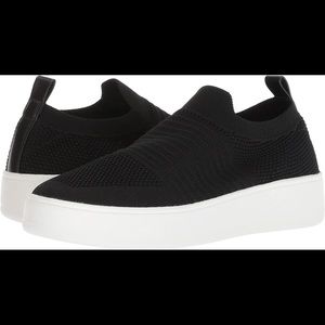 Steve Madden Beale Slip on Sneakers